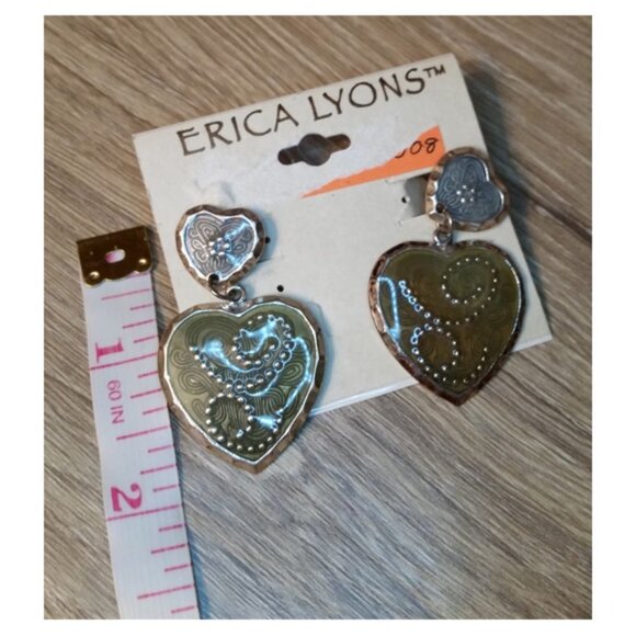 NEW Erica Lyons Heart Shape Enamel Clip On Earring - Picture 3 of 4